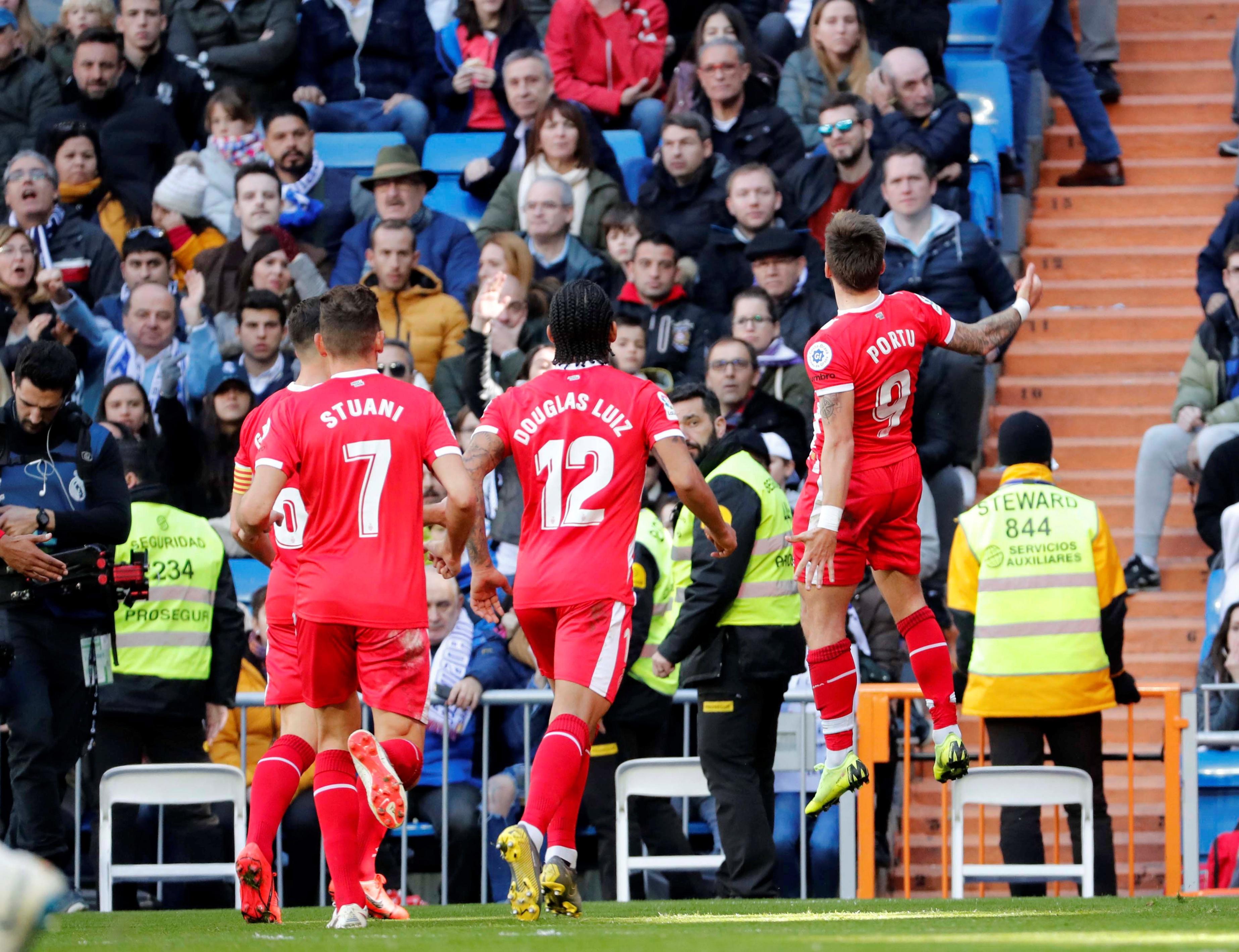 員在不同職 員在不同職